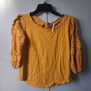Women's Mustard Lace Sleeve Top